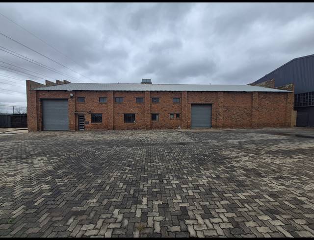 3,000M² WAREHOUSE TO LET IN BENROSE